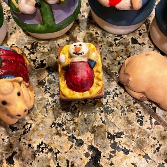 Little wise Snowmen nativity scene - Picture 8 of 10